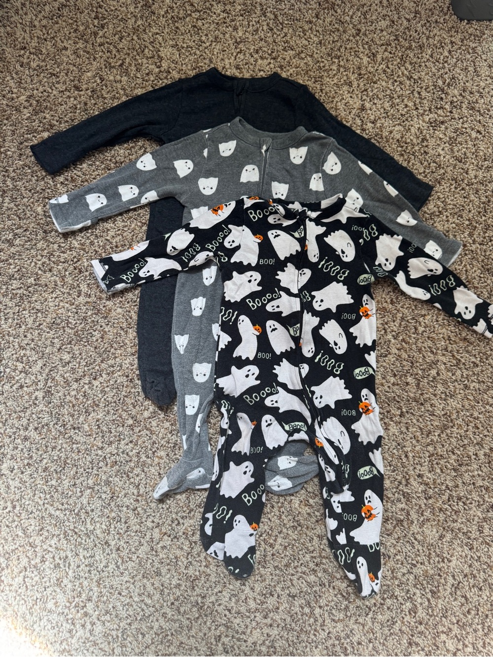 Old Navy Baby Halloween Footed Zip Up Sleep and Play Pajamas